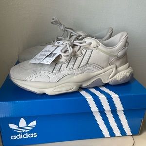 Adidas OZWEEGO SHOES